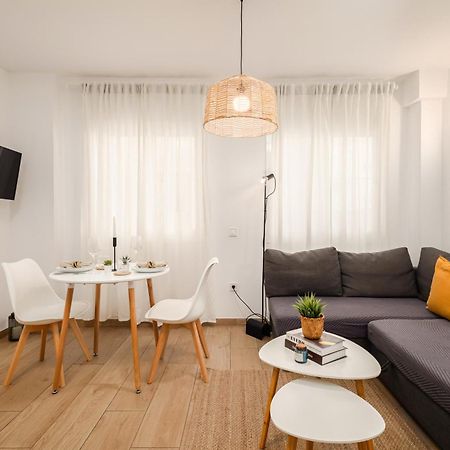 Nordik Apartments Urban - Perchel "Skogar" Málaga Buitenkant foto